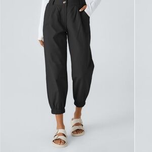 HALARA Black Relaxed Fit Joggers